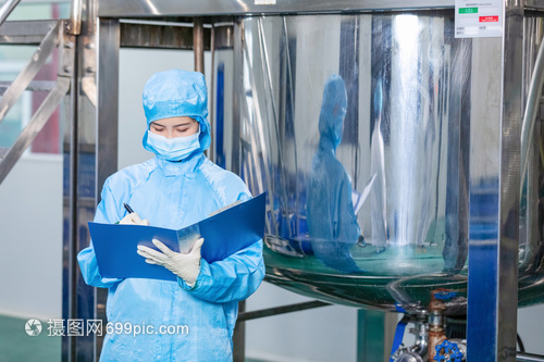 精益求精 化工廠技術工人的鍋爐設備檢查實踐與技術解析